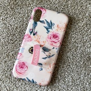 Loopy case for iPhone XR.